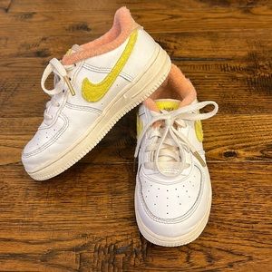 Toddler Girls Nike size 10